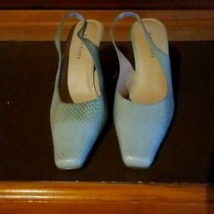New Karen Scott leather teal upper size 9 shoe